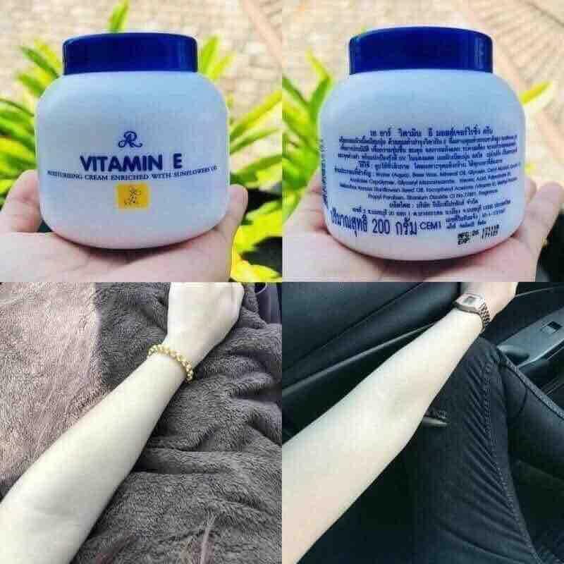 AR Vitamin E Moisturising Cream With Sunflowers Oil 500 ml tub