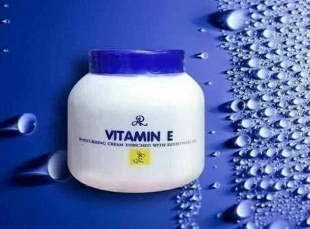 AR Vitamin E Moisturising Cream With Sunflowers Oil 500 ml tub
