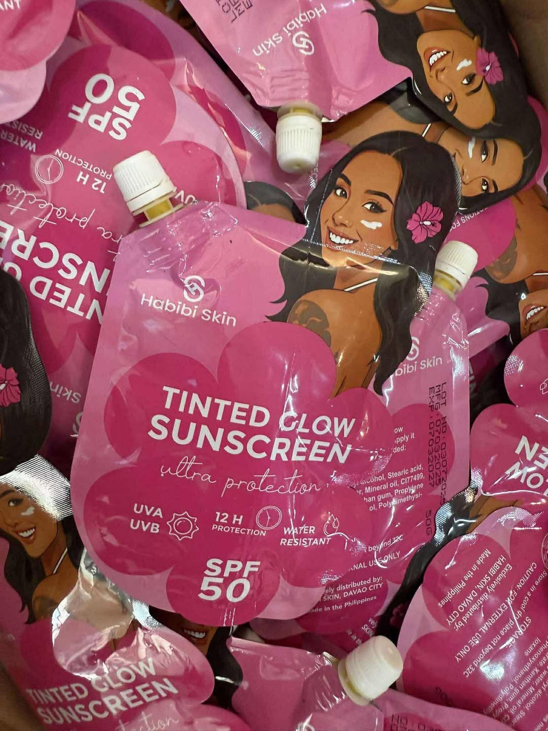 Habibi Skin Tinted Glow Sunscreen SPF50 50g