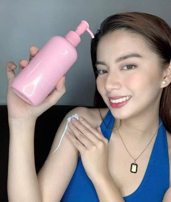 Perfect Skin Gluta Arbutin Whitening Body Lotion with SPF85 & Snail Extract 300ml