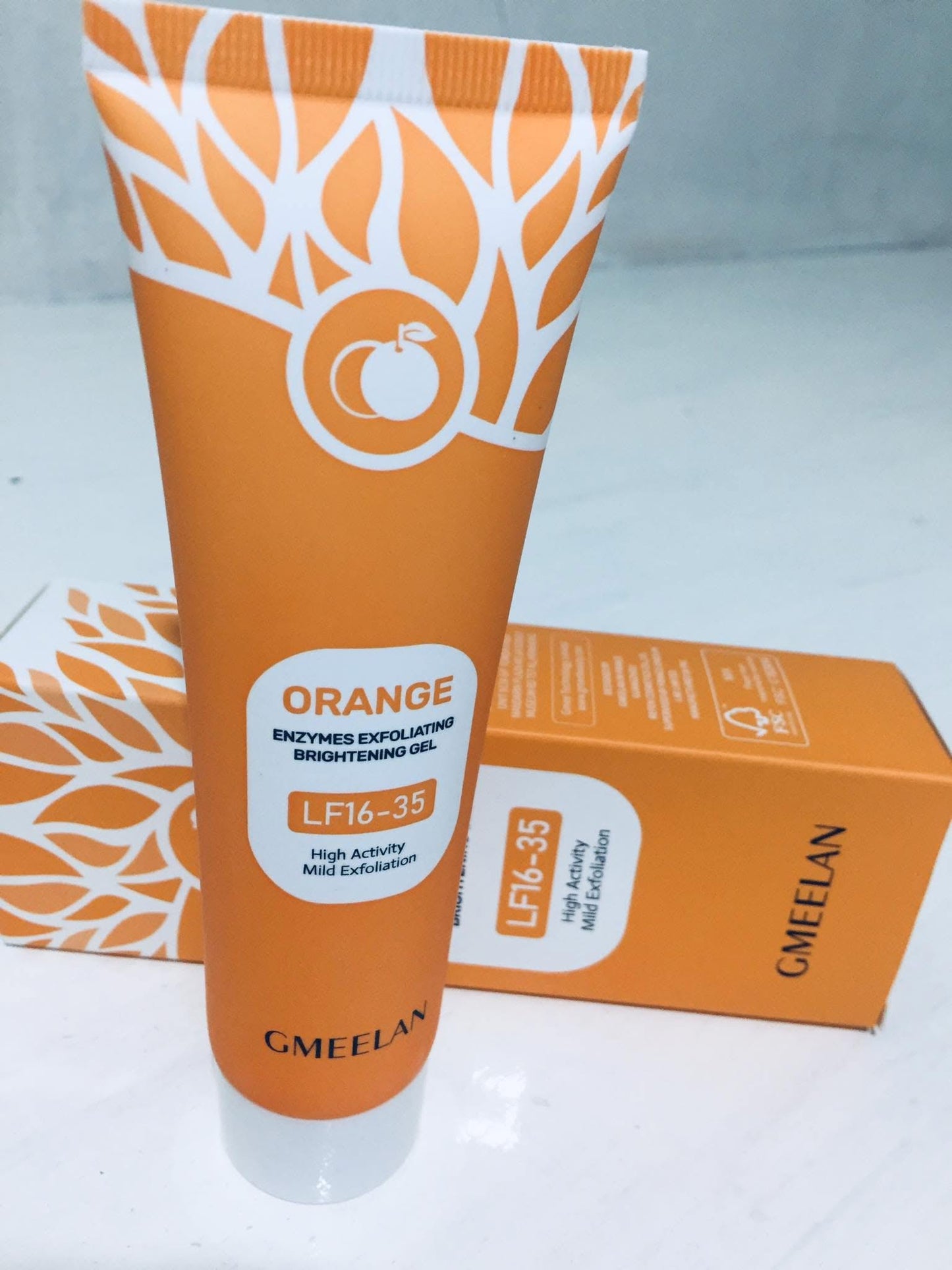 Gmeelan ORANGE Exfoliating Whitening Gel