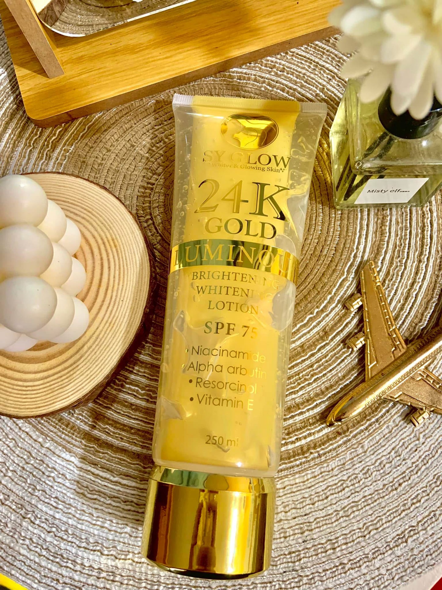 SY Glow 24K Gold Luminous Brightening Whitening Lotion SPF75