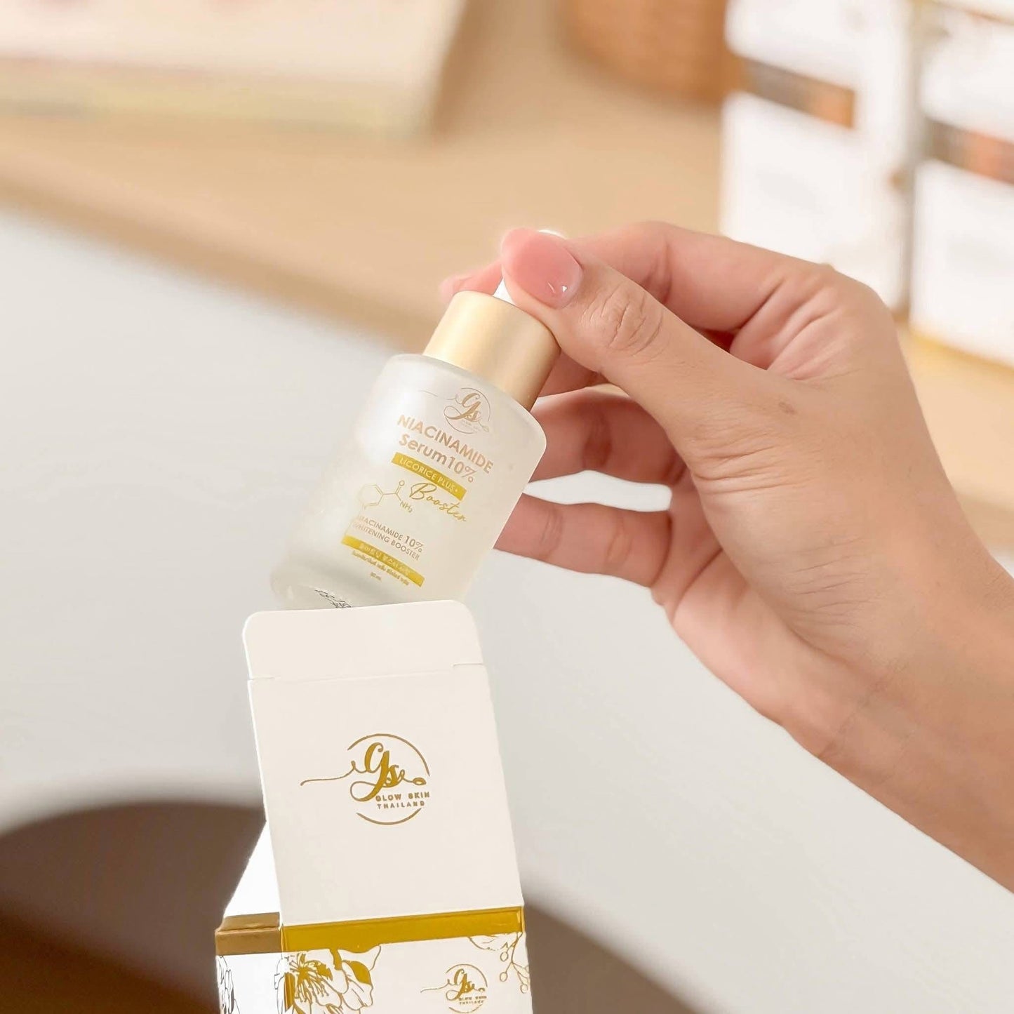 Niacinamide Serum 10% Licorice Plus+ Booster (30ml)