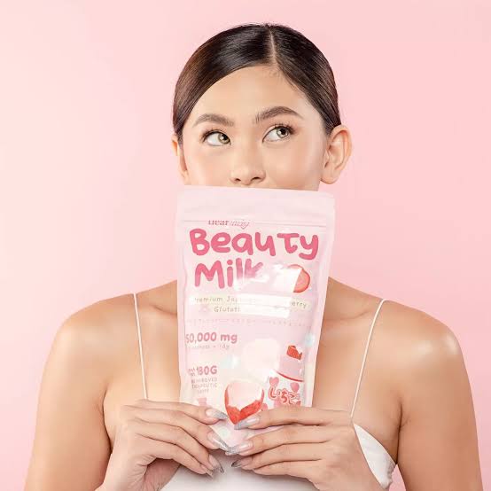 Dear Face Beauty Milk Ichigo Premium Japanese Strawberry Glutathione Drink